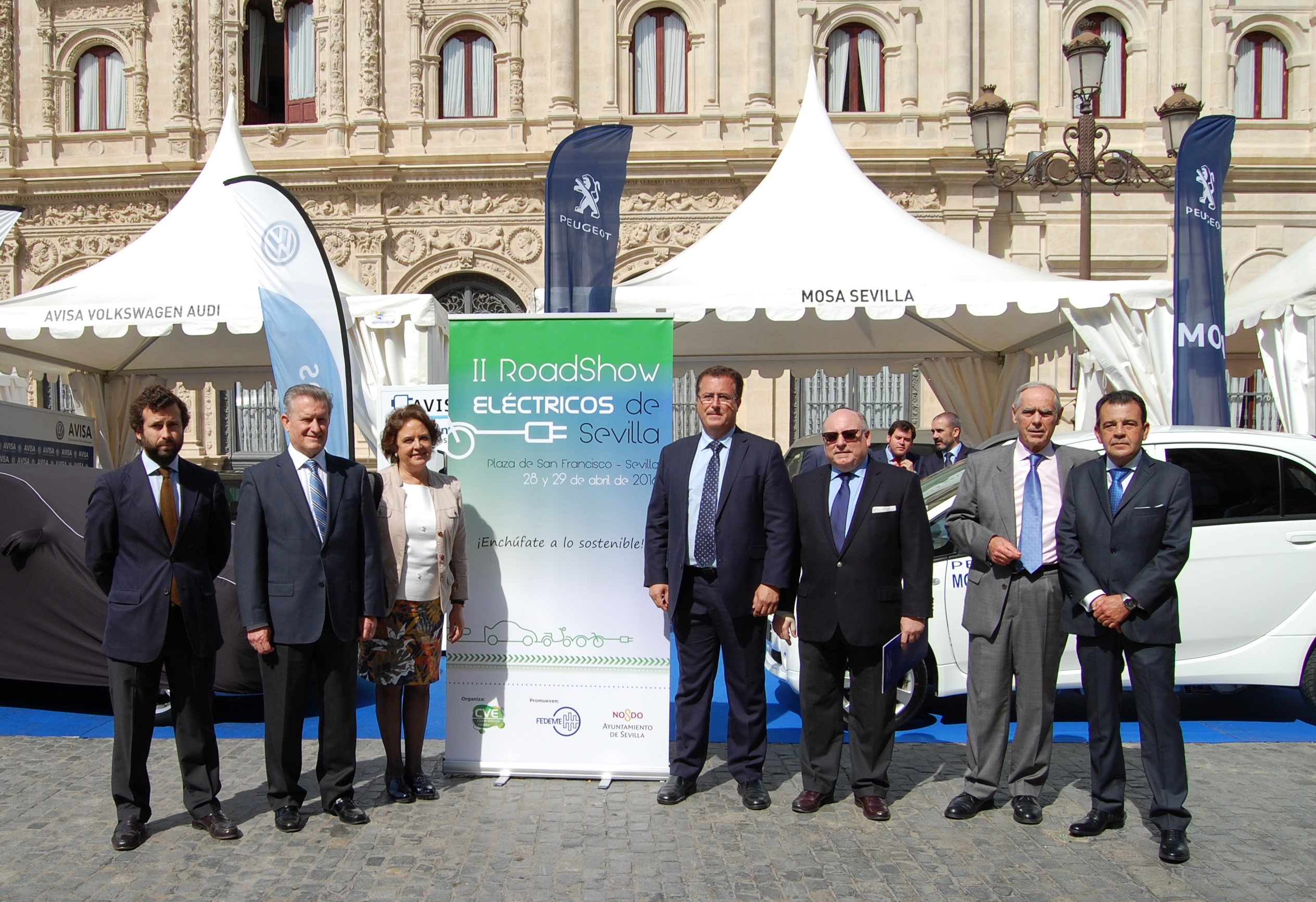 Foto-familia-inauguración